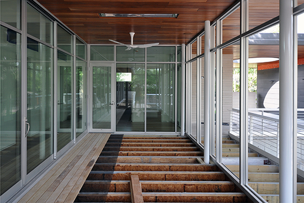 Screen Porch - screen under the floor boards